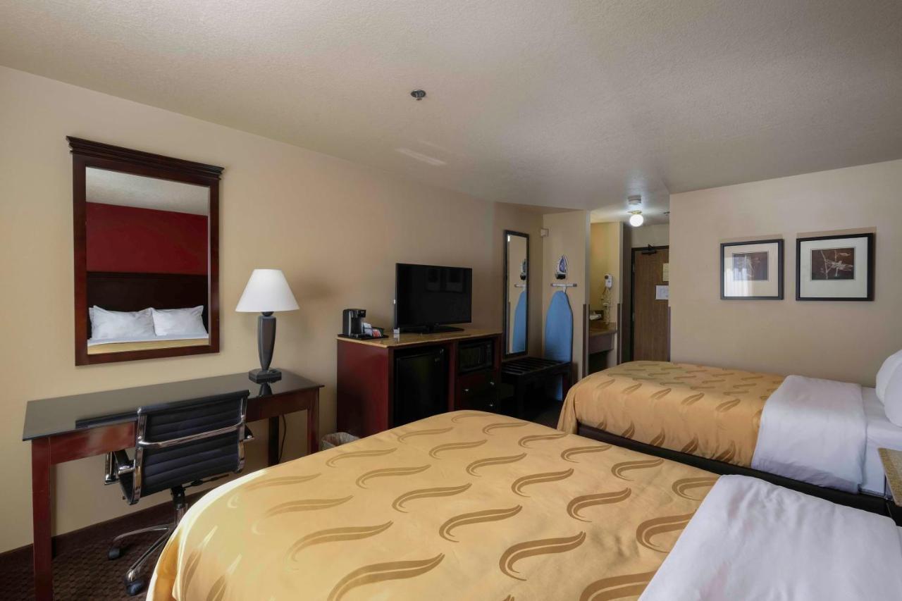 Quality Inn Silver City Eksteriør bilde